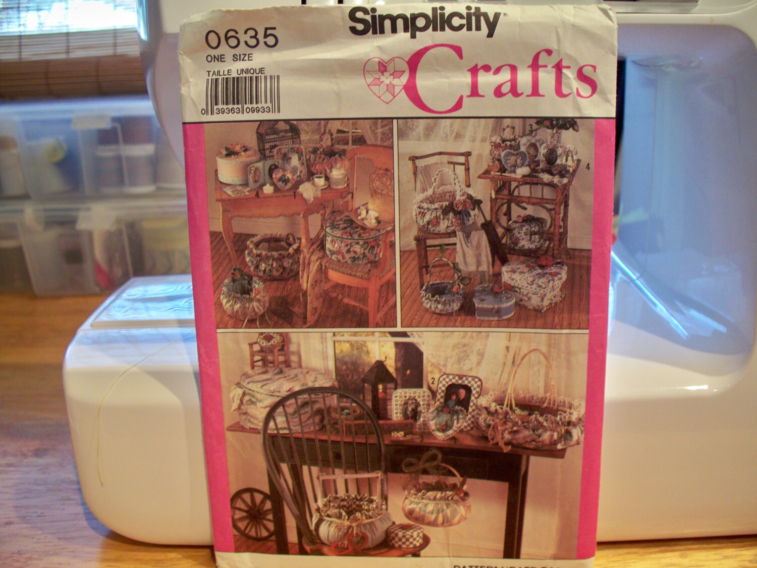 Simplicity Crafts Pattern for Fabric Frames by PhoebesTreasures