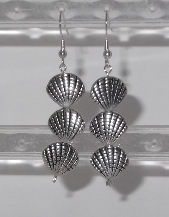 Silver Shell Dangle Earrings - Silver Plate with 3 shells dangle Earrings