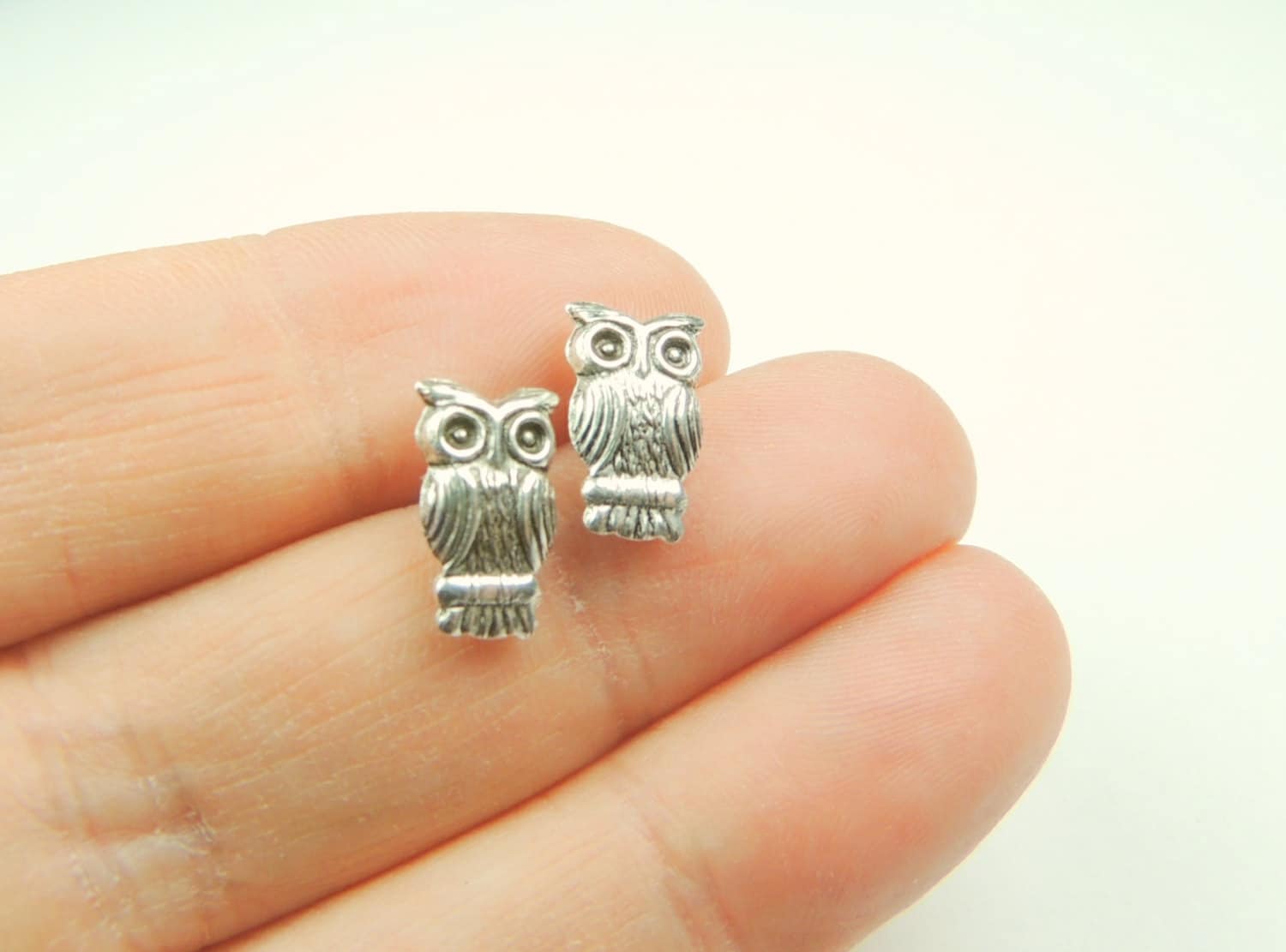 owl stud earrings silver