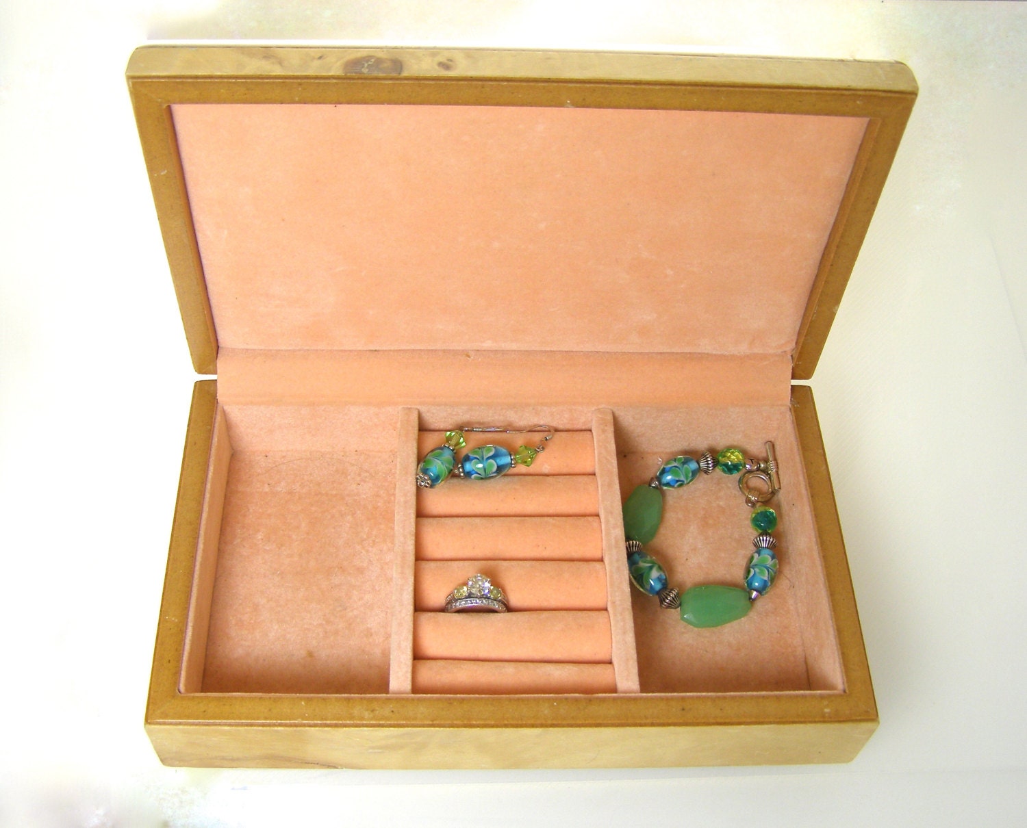Retro Blond Wood Jewelry Box, Hinged Lid, Peach Velour Interior