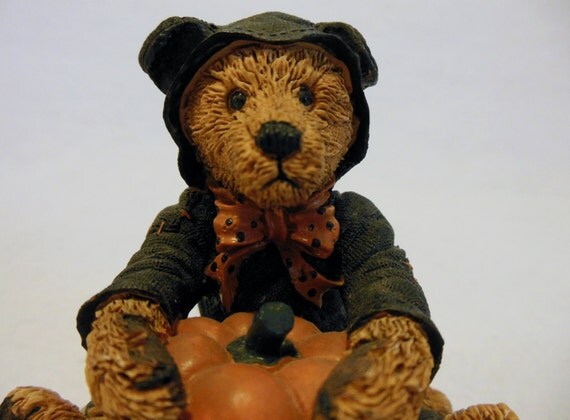 halloween boyds bears