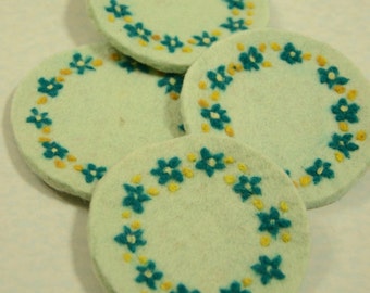 Gift Idea: A Set of 4 Needle Felted Coasters (Floral)