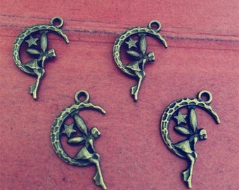50pieces 25MM x15MM Angel charms -Antique bronze Charm Pendant