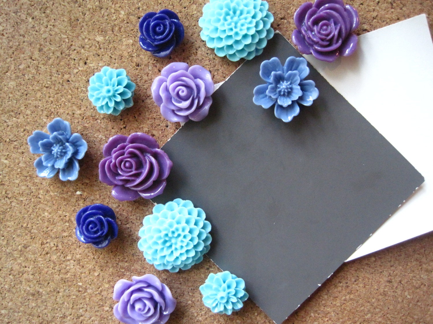 Thumbtack Set 12 pc Flower Pushpins Purple Blue and Aqua