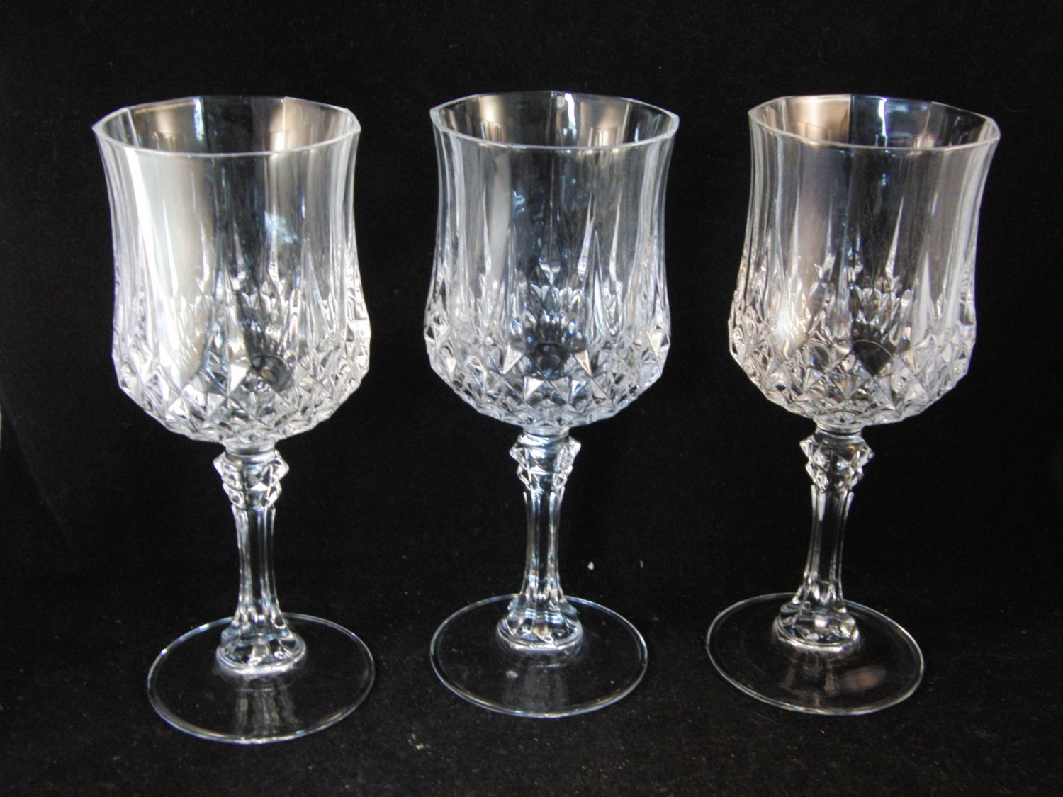 Genuine lead crystal wine glasses 16 glasses by SweetResale