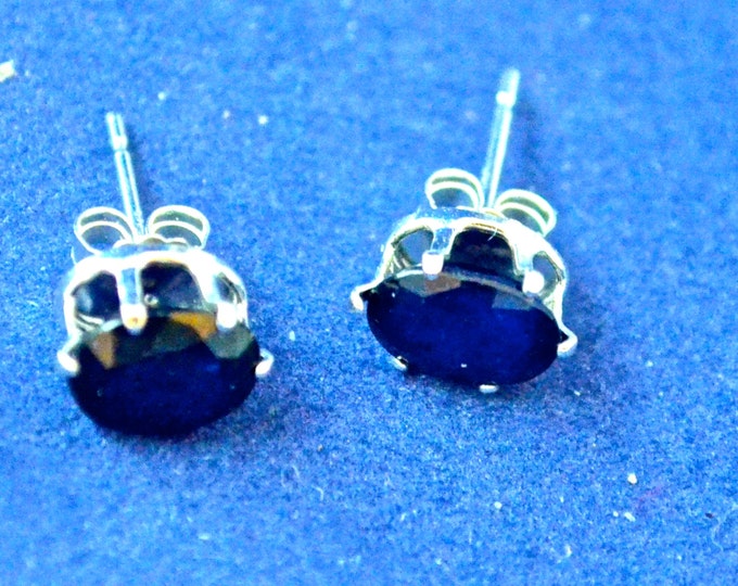Sapphire Stud Earrings, 7x5 Oval, Natural, Set in Sterling Silver E452