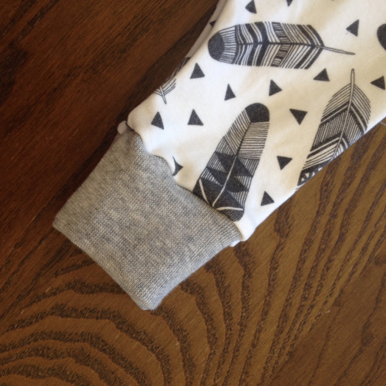 Organic Cotton Black and White Feather Legging and Top Knot