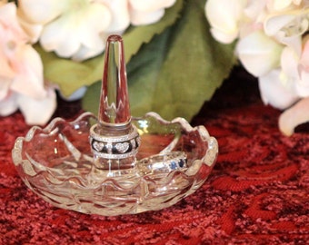 Crystal Ring Dish - Scalloped Edge Crystal Jewelry Tray - Ring Stand