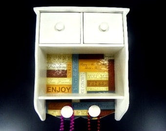 Wood Friendship Jewelry Box Hangs on the Wall with Porcelain Knobs to Organize Necklaces