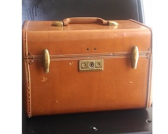 Vintage Samsonite Saddle Tan Train Case Make Up Cosmetic Overnight