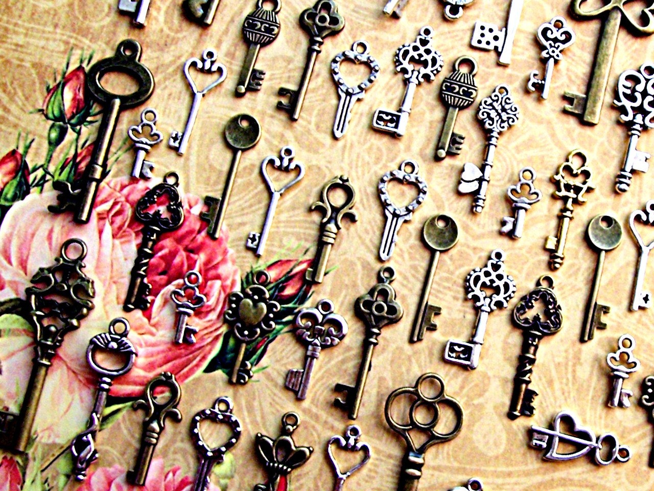 122 New Skeleton Keys Brass Charms Jewelry Steampunk Wedding Beads Supplies Pendant Set Collection Reproduction Vintage Antique Look Crafts