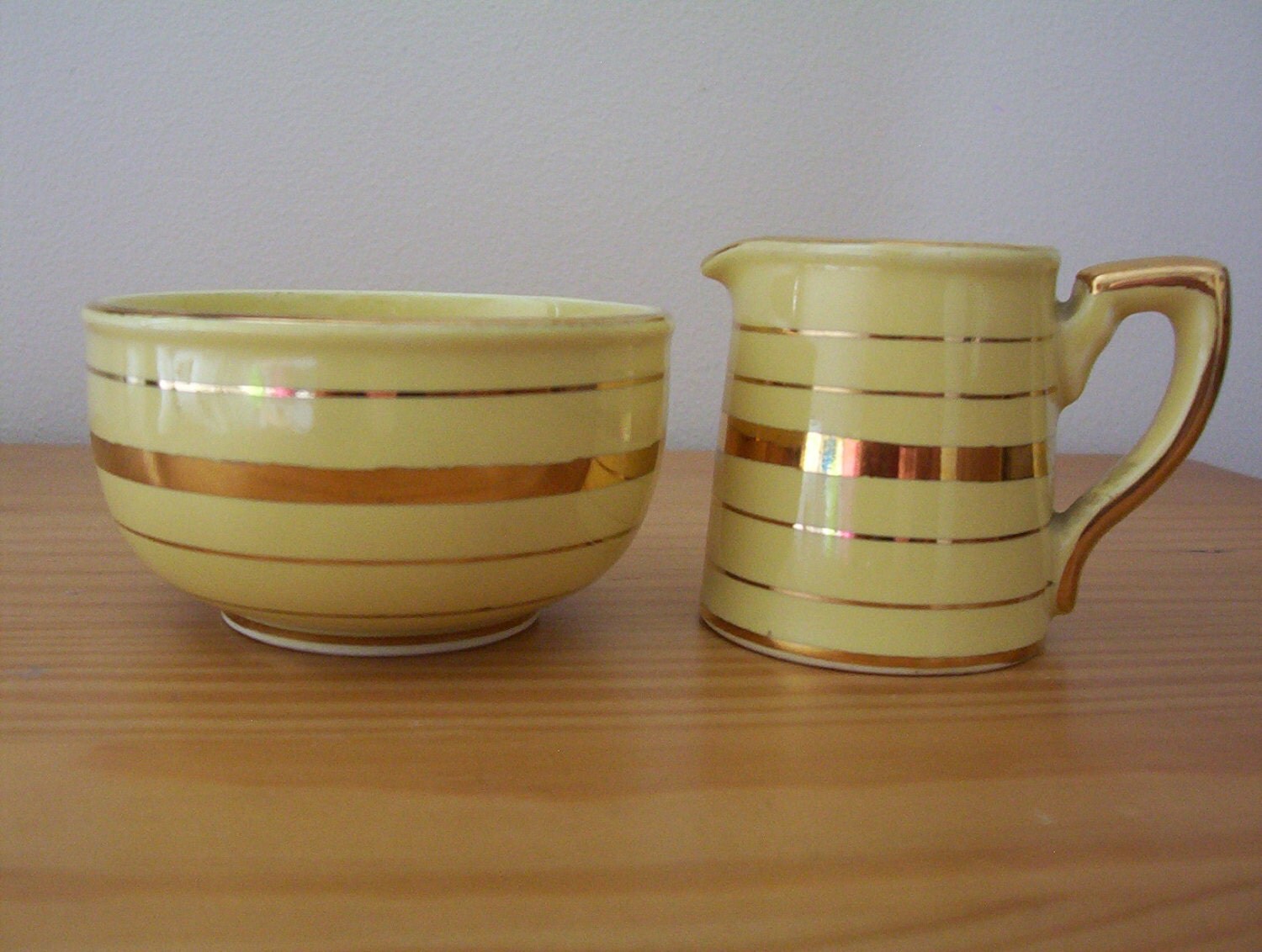 Vintage Sadler creamer and sugar bowl set. Sadler Milk jug and