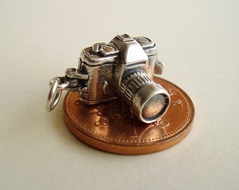 Sterling Silver Opening Camera - Loving Couple Sterling Silver Charm