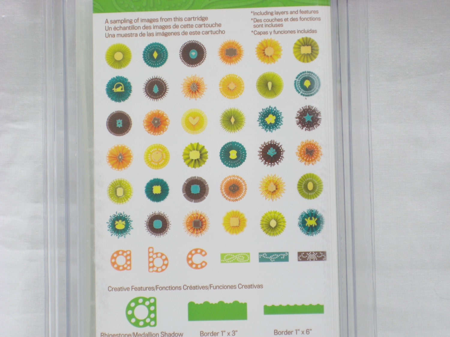 Cricut Cartridge Ribbons and Rosettes by mimmiescraftcloset