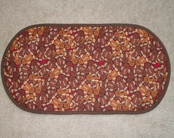 Winter Holiday Christmas Gingerbread Man Placemat Table Runner Centerpiece 12 3/4 x 24