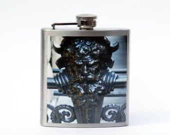 HIP FLASK - Flask - Dakota Man Flask - 6 oz Flask
