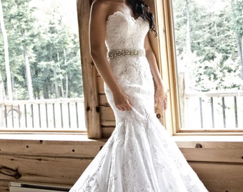 Crystal Rhinestone & Pearl Bridal Sash, Wedding Belt, Ivory Crystal Bridal Sash, 24" of Rhinestones - AMELIE