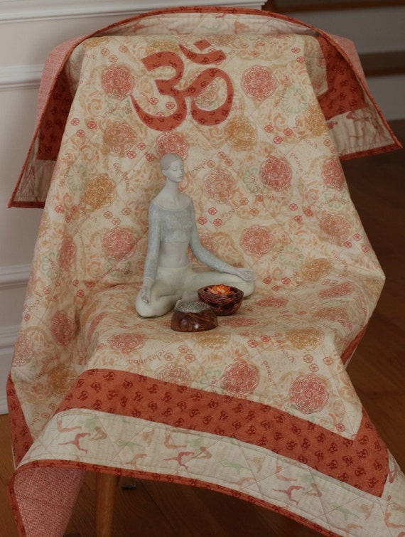 Quilted Meditation Mat // Yoga Lap Quilt // by PoppetyQuilts