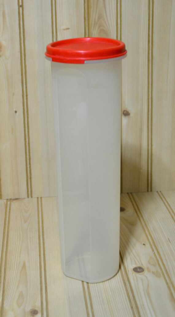 Vintage Tupperware Spaghetti Pasta Noodle Keeper Holder