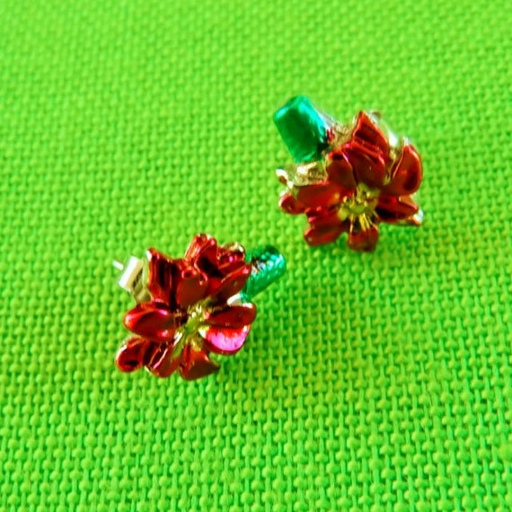 Vintage Post Poinsettia Earrings Item 831 by LaylaBaylaJewelry