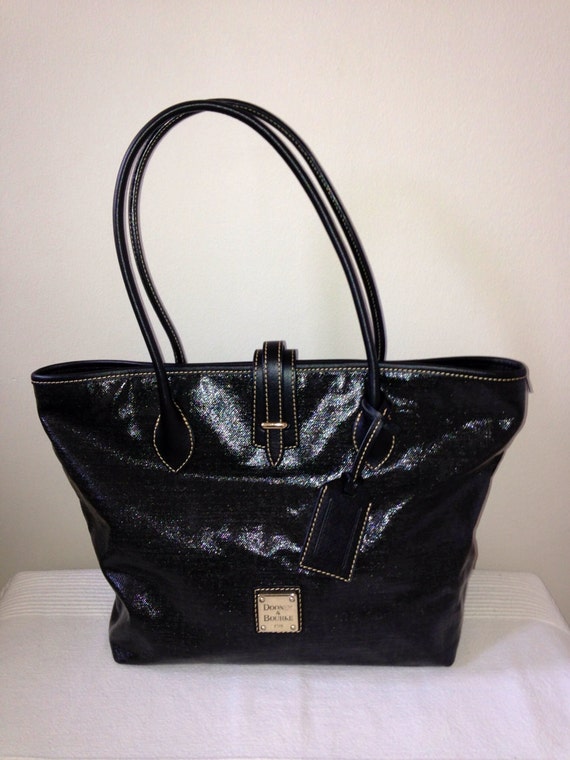 dooney and bourke black leather handbag