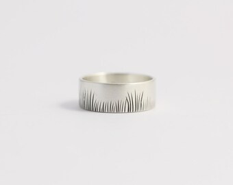 Silver Wedding Band Native Grasses Ring in Matte White Gold 8mm 9ct White Gold