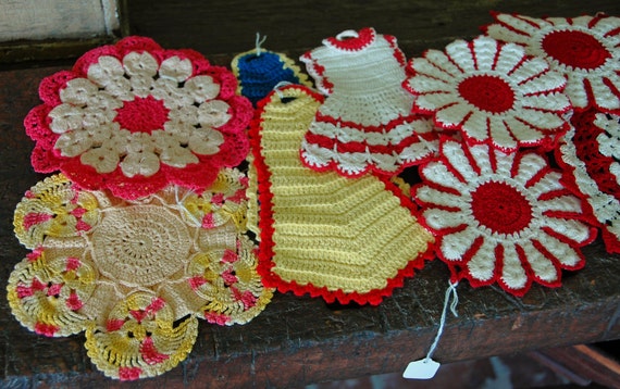 gifts housewarming crochet PADS DOILIES, 10 Hot Vintage Assorted Color CROCHET, Multi   Mitts,