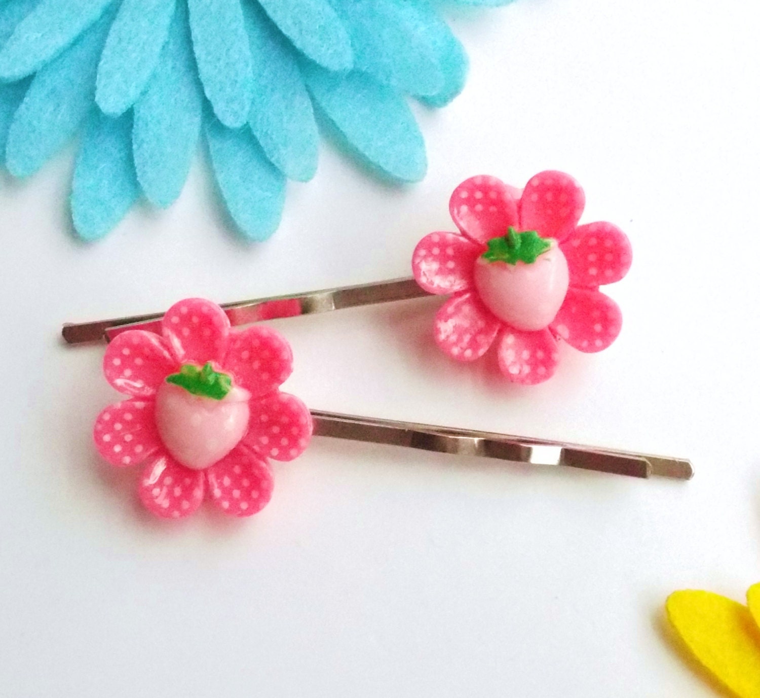 Flower bobby pins Children's barrettes Kid's by ThomiGirlPink