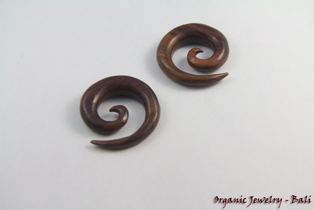 Small 0g Wooden Ear Stretcher 1/3 8mm 0ga Gauges