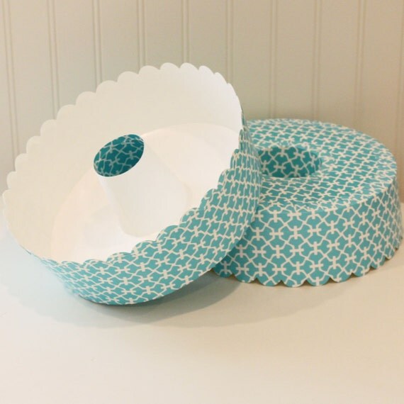Items similar to Paper Baking Pans, 3 Aqua Lattice Bundt Cake Baking