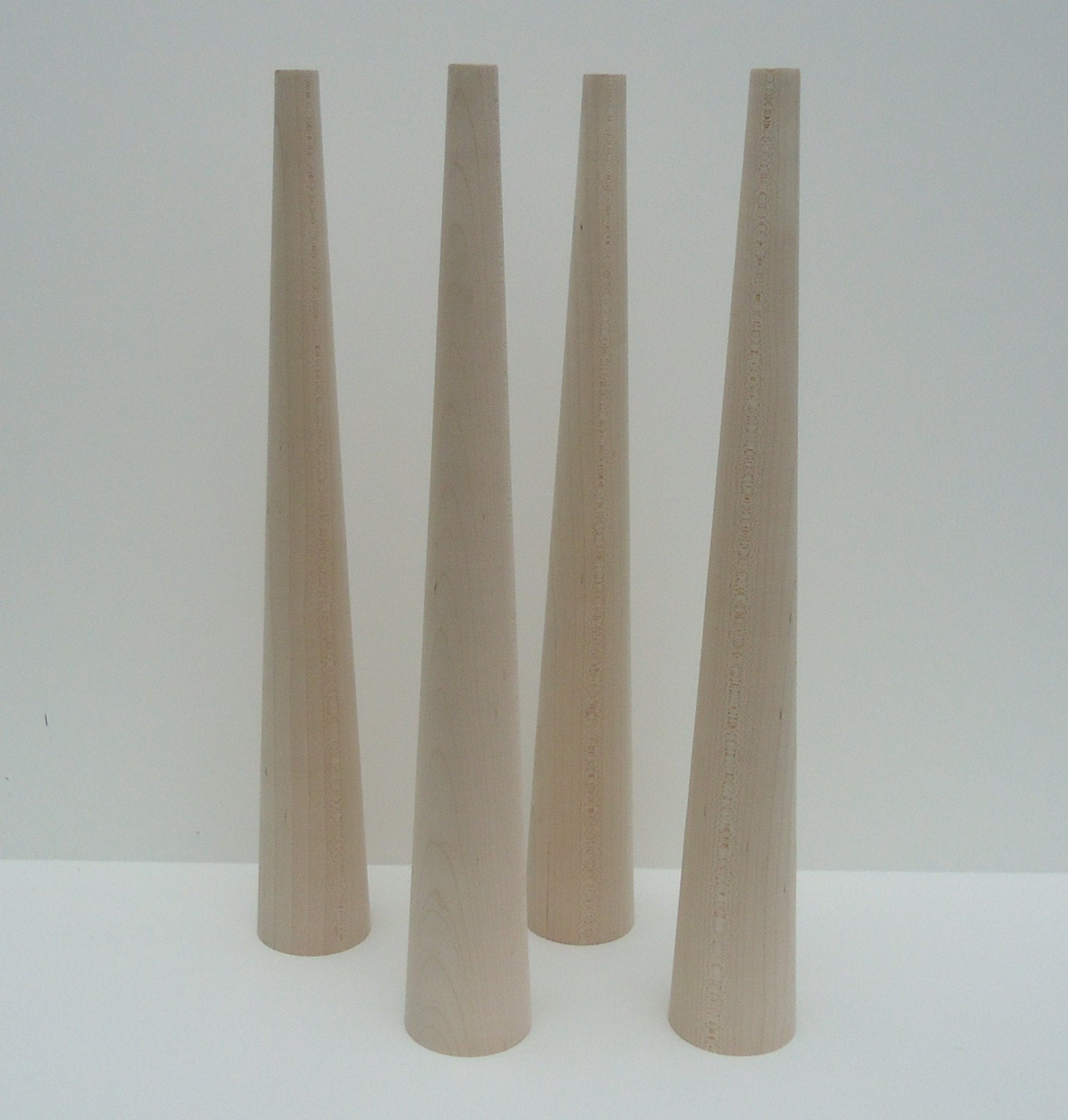 Round Tapered Hardwood Table Legs Set of Four 4 16 inch