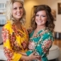 Set of 2 Bridesmaids Robes. Kimono Style. Bridal Party Gift. Spa Wrap. Getting ready robes. Lot of fabric choices.