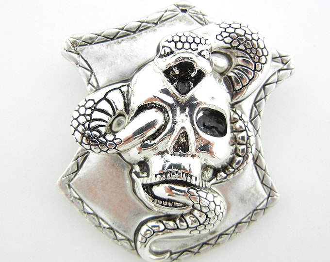 Skull and Snake Biker Pendant Magnetic Clasp