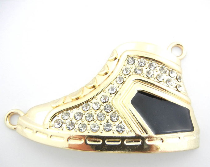 Extra Large Double Link Gold-tone Sneaker Pendant