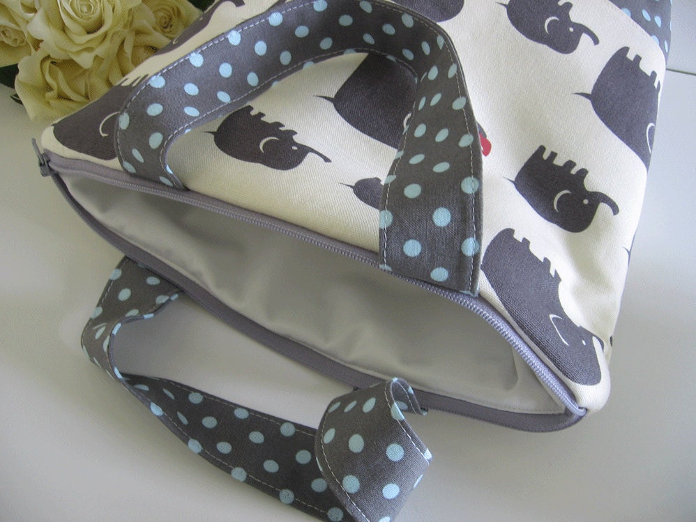 Grey Elephants / Insulated Lunch Bag / Elephants / lunch Tote