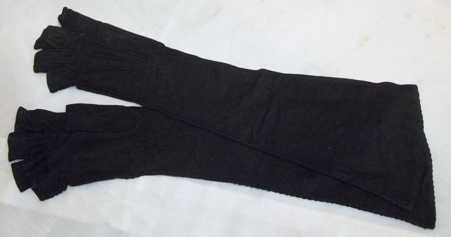 Vintage Fingerless Long Opera Gloves 7 1/2 Nylon Black