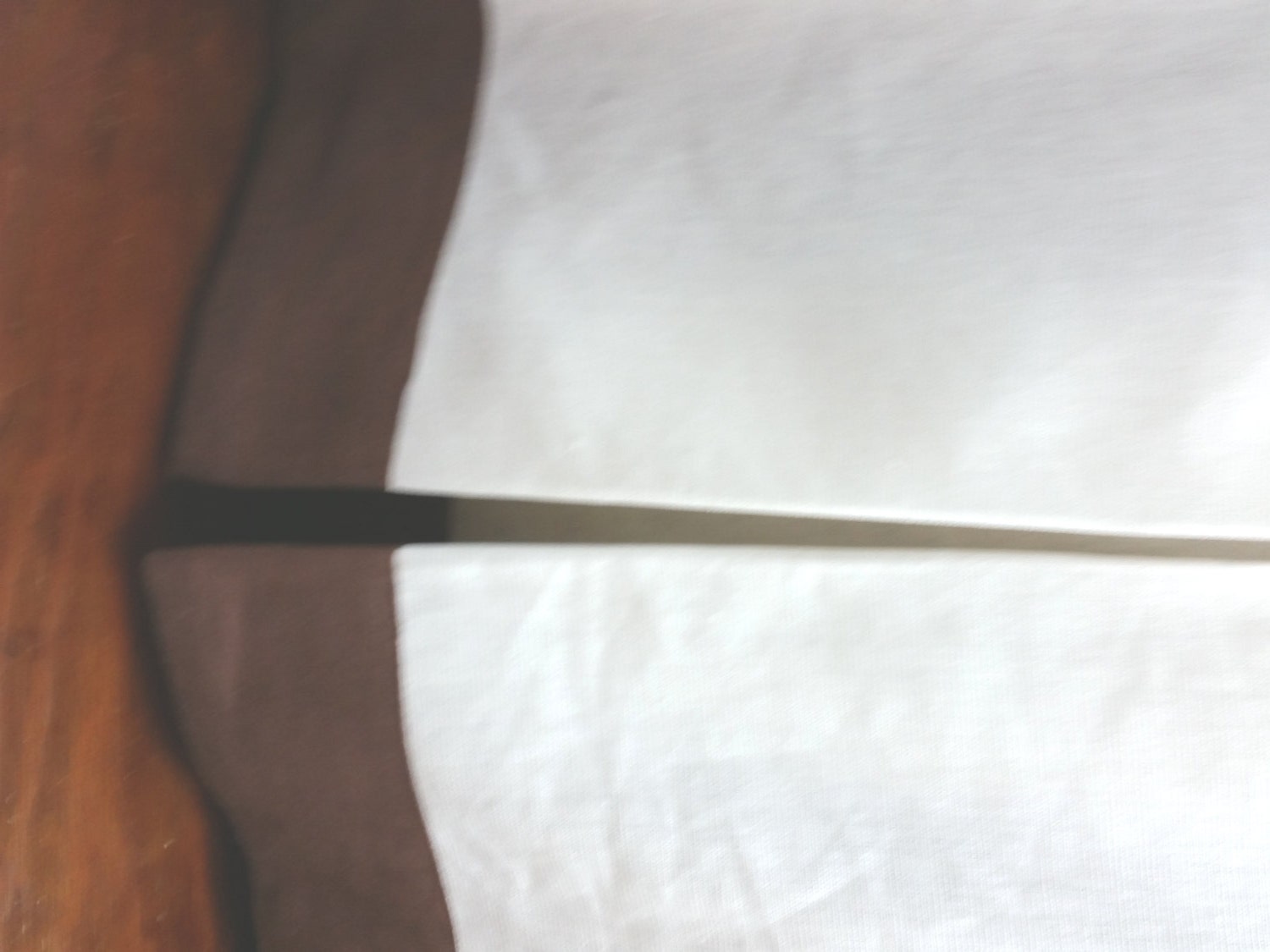 Round Linen Tableskirt With Contrast Border Table Skirt Zoom