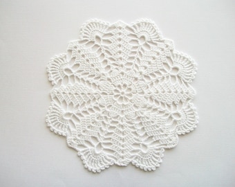 Crochet Doily White Cotton Lace with Fan Edge Heirloom Quality
