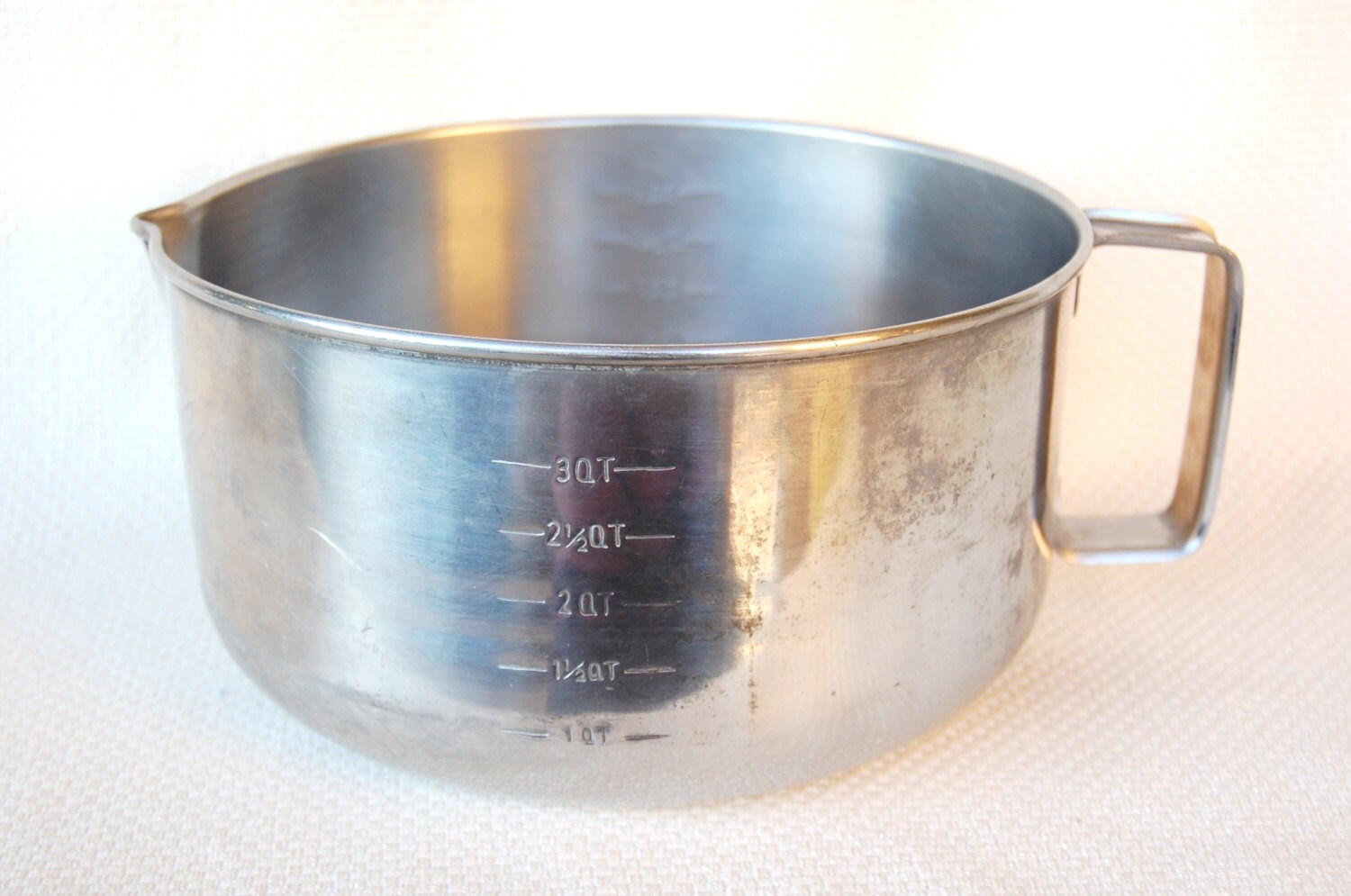 vintage stainless steel mixing bowls vintage stainless steel mixing bowls