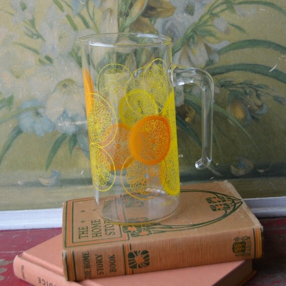 pyrex juice pitcher