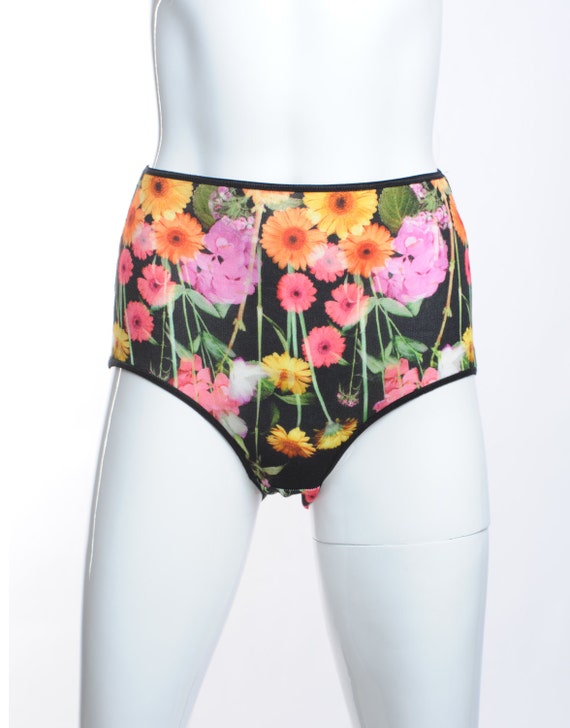 High Waisted Panties Floral Print Vintage Look Hot by FAFlingerie