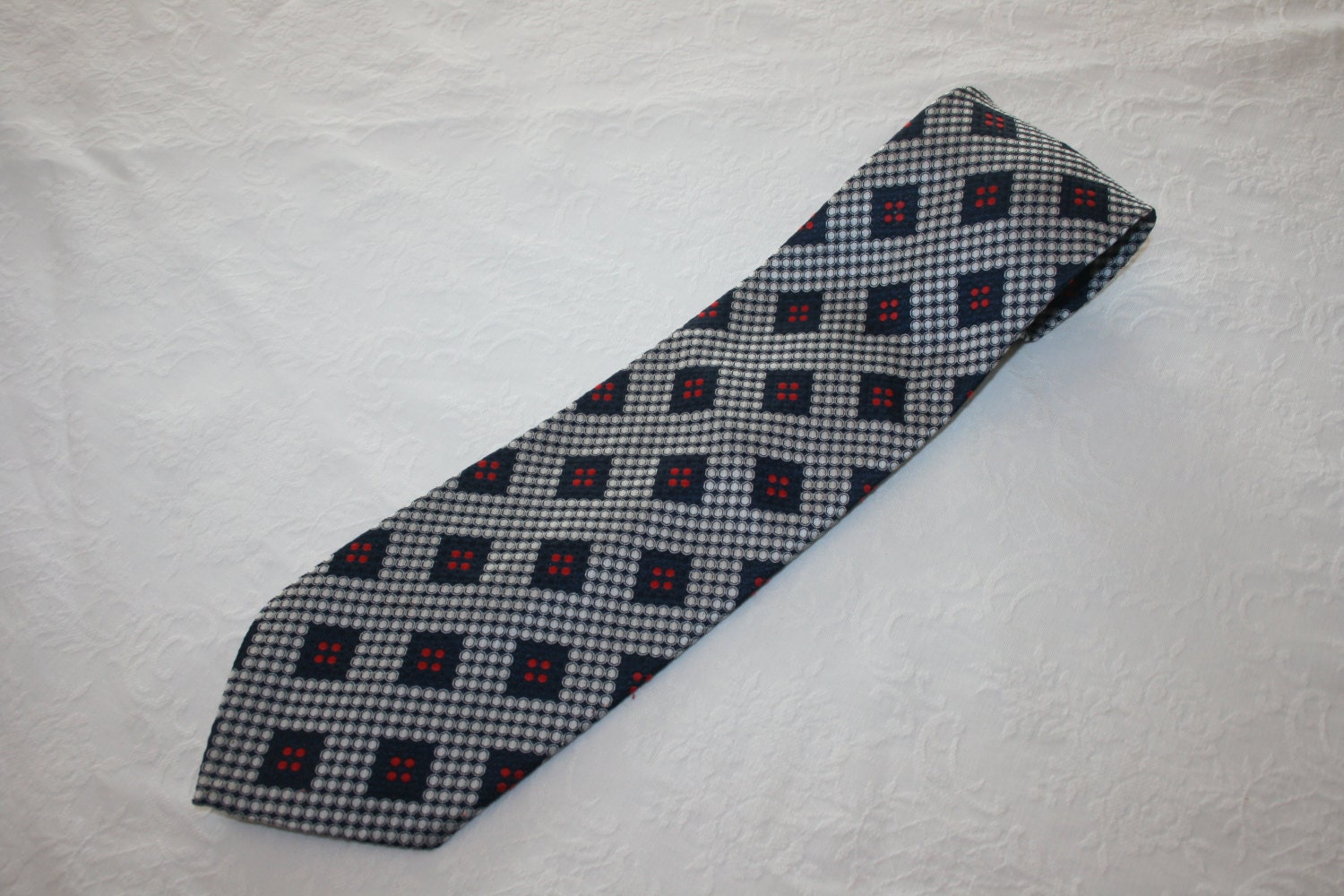 Vintage Mens Necktie Tie Guardsman Texturized Washable Dot