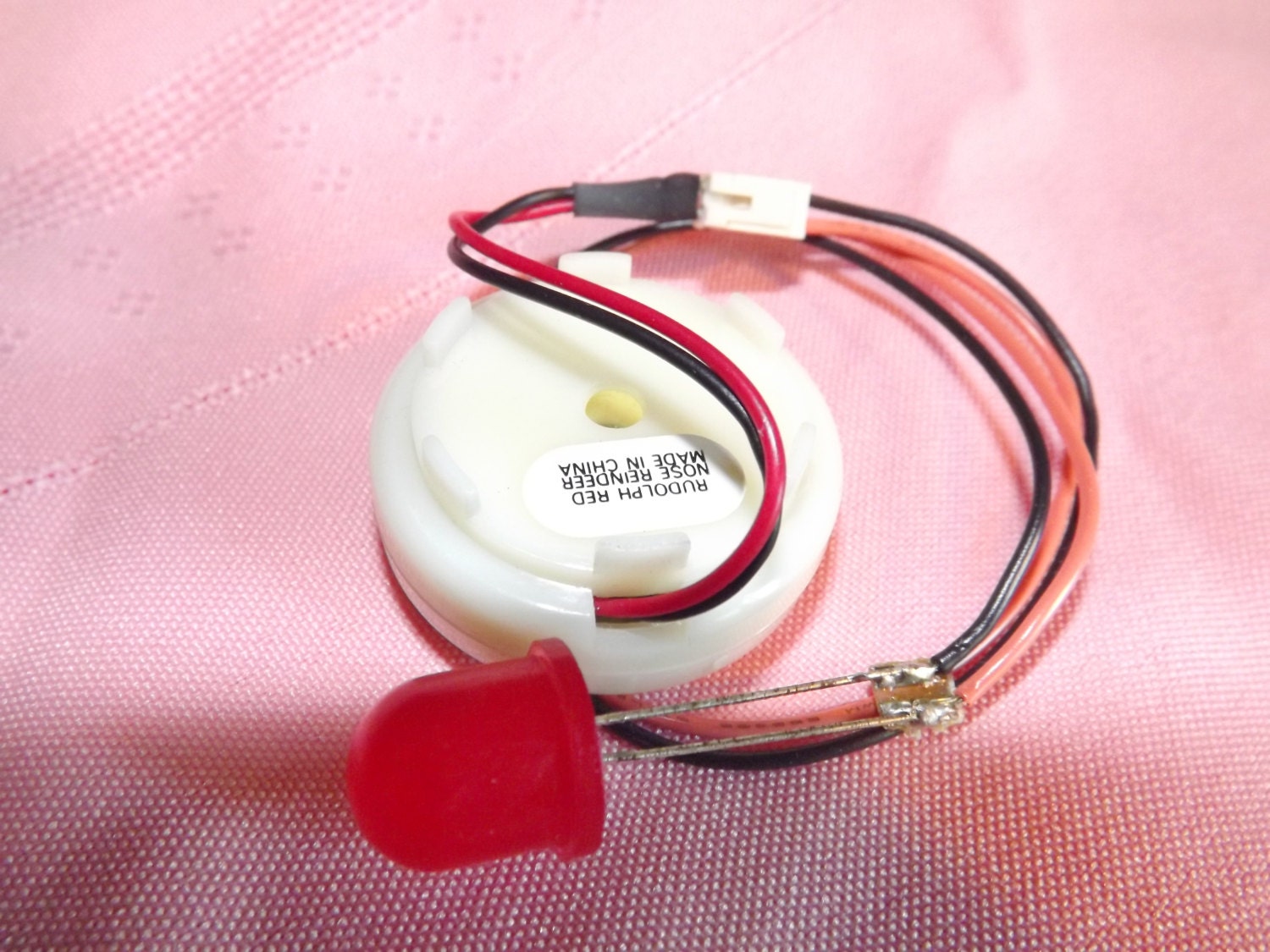 Rudolph The Red Nosed Reindeer Push button Music Box with