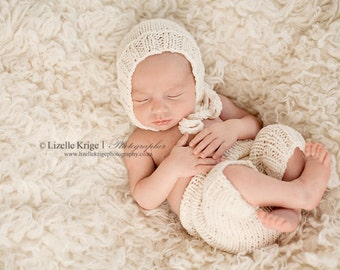Newborn Set, Newborn Hat, Newborn Pants, Photo Prop, Cream