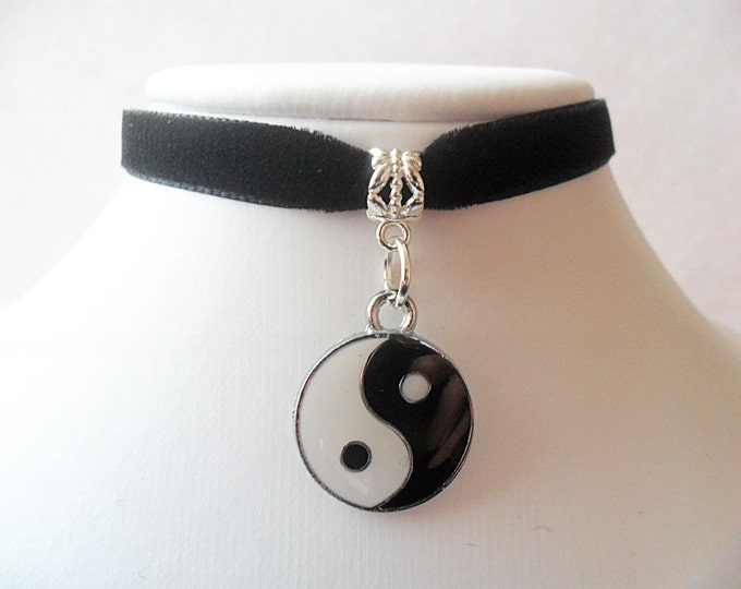 Black velvet choker necklace with silver tone Yin Yang charm pendant and a width of 3/8” (pick your neck size)