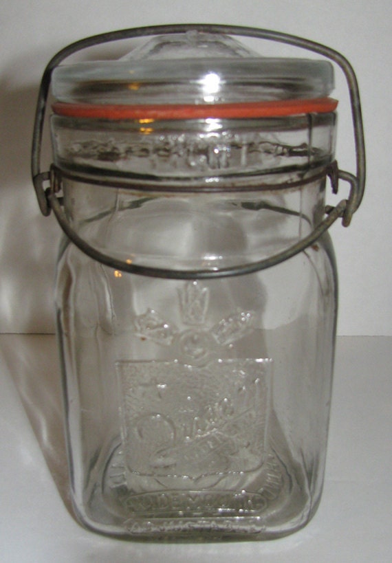 Antique Queen Canning Jar with Glass Lids and Bales QUART
