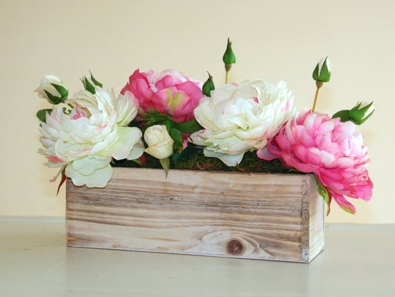 , wood box, rectangular, weddings, flowers, centerpieces, planter box 
