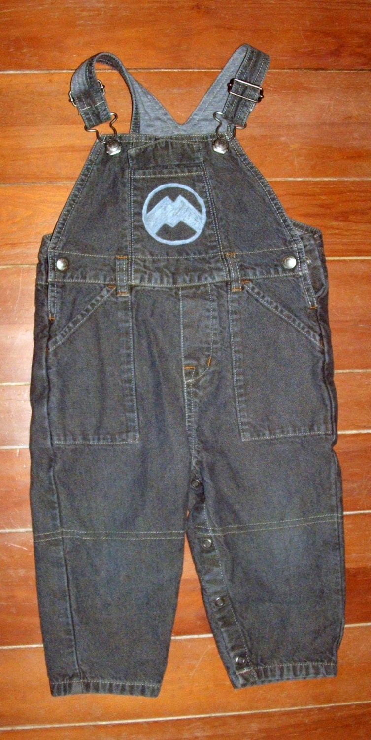 minion overall shirt