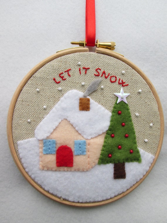 Items similar to Christmas embroidery hoop art, winter image, Christmas ornament, Christmas gift