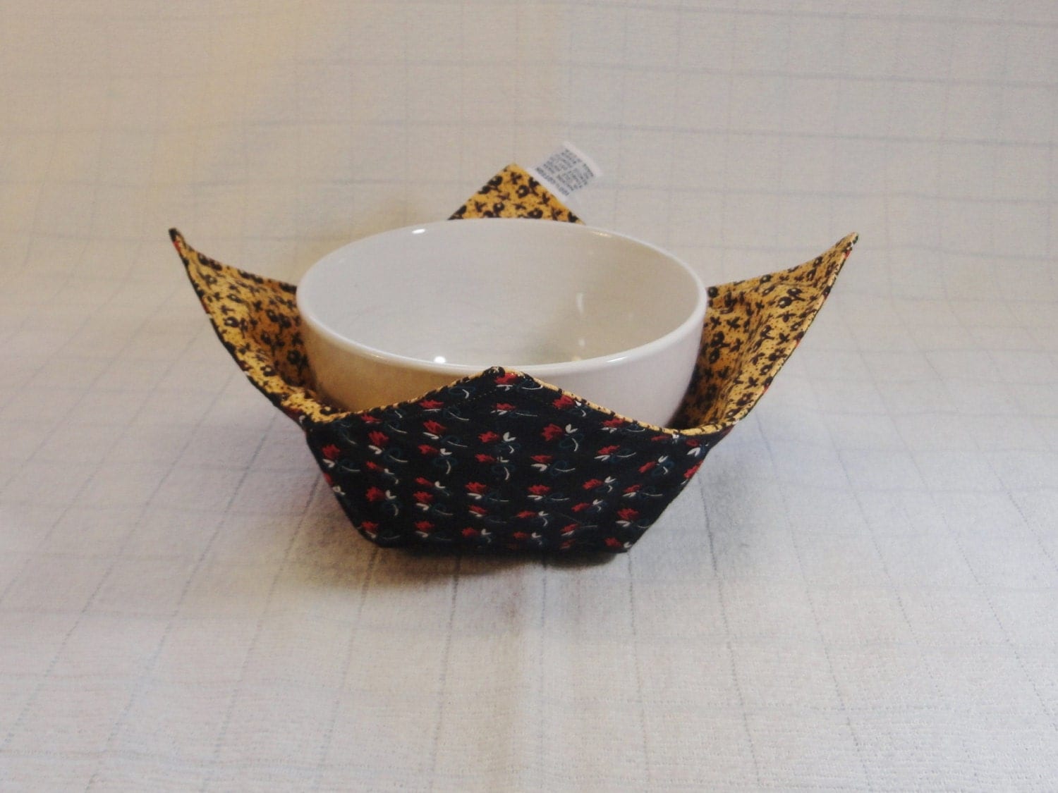 microwave-soup-bowl-cozy-pot-holder